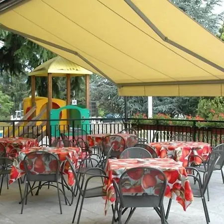 Отель Ristorante Costa 3*
